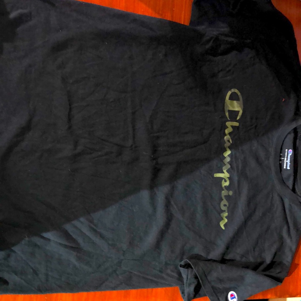 Mens Large champion shirt with camo blocked lettering